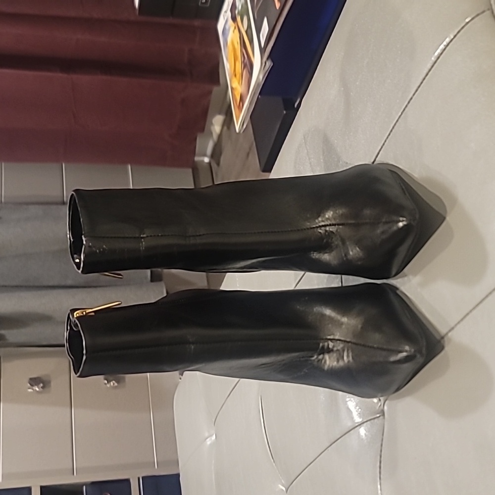 Saks Fifth Avenue Boots
